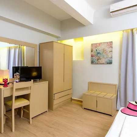 Aphrodite Syros Hotel Kini