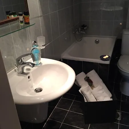 Aphrodite Syros Hotel Kini