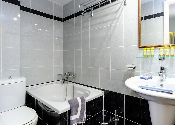 Aphrodite Syros Hotel Kini