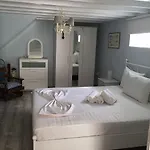 Отель Aphrodite Syros Кинион