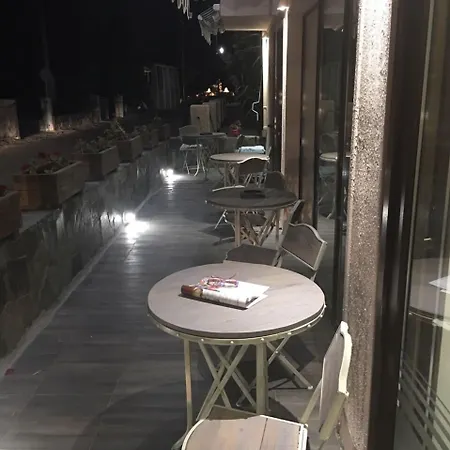 Aphrodite Syros 2*