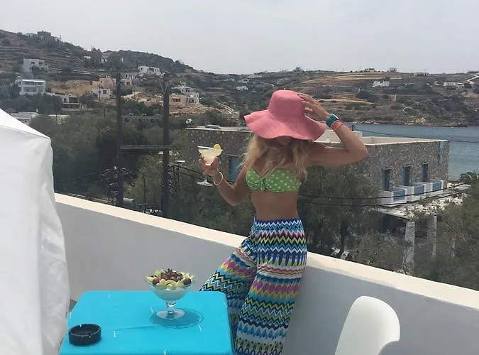 Aphrodite Syros Hotel Kini